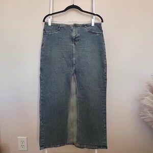 H&M Divided Denim Midi Skirt Size 8 Blue Front Slit Y2K 90s